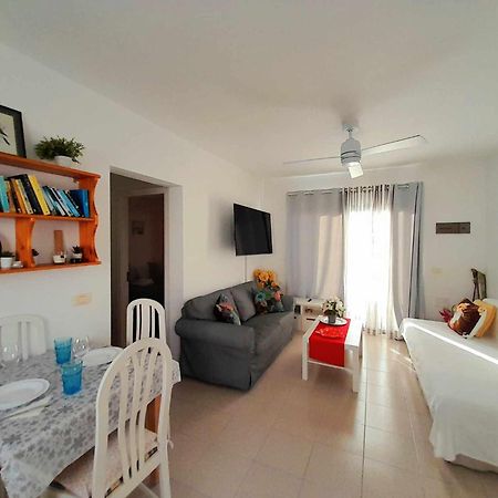Apartment Vincent, Cozy And Sunny Over The Rooftops Puerto del Carmen  Buitenkant foto