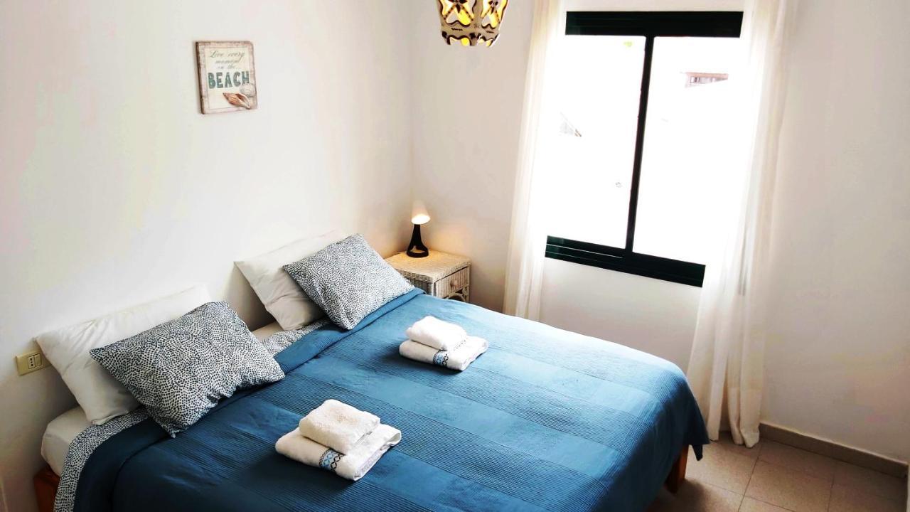 Apartment Vincent, Cozy And Sunny Over The Rooftops Puerto del Carmen  Buitenkant foto